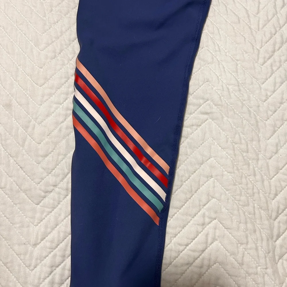 Korsa leggings, size large, pockets, rainbow, purple - Picture 7 of 7